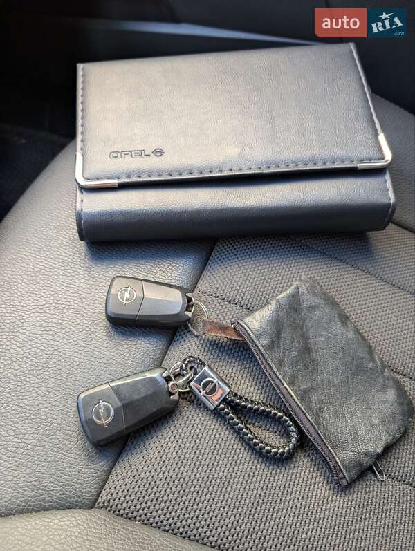 Універсал Opel Vectra 2008 в Самборі