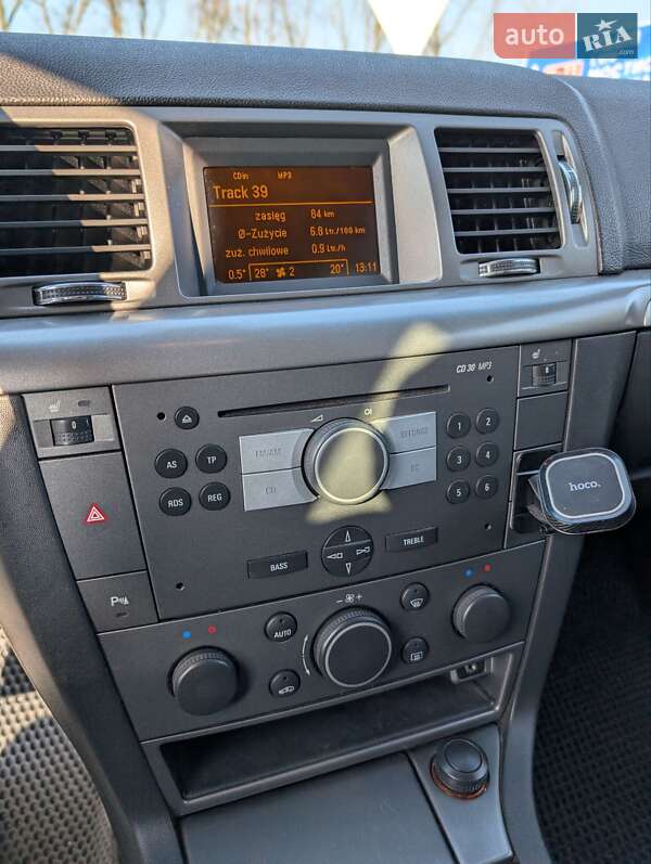 Універсал Opel Vectra 2008 в Самборі