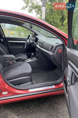 Седан Opel Vectra 2006 в 