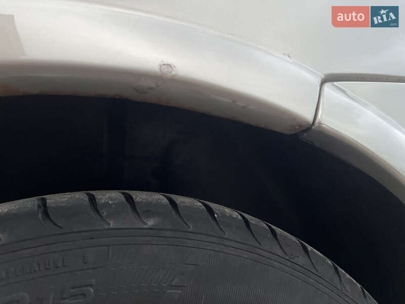 Седан Opel Vectra 1996 в Днепре