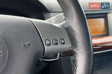 Седан Opel Vectra 2004 в 