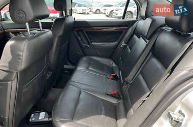 Седан Opel Vectra 2004 в 