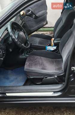 Лифтбек Opel Vectra 2000 в 