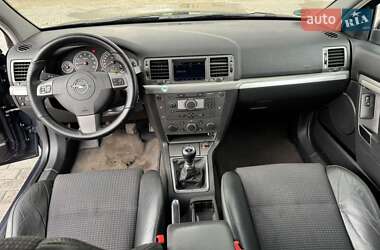 Лифтбек Opel Vectra 2008 в 