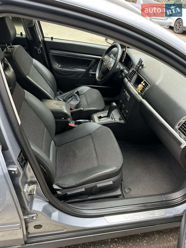 Універсал Opel Vectra 2006 в Одесі