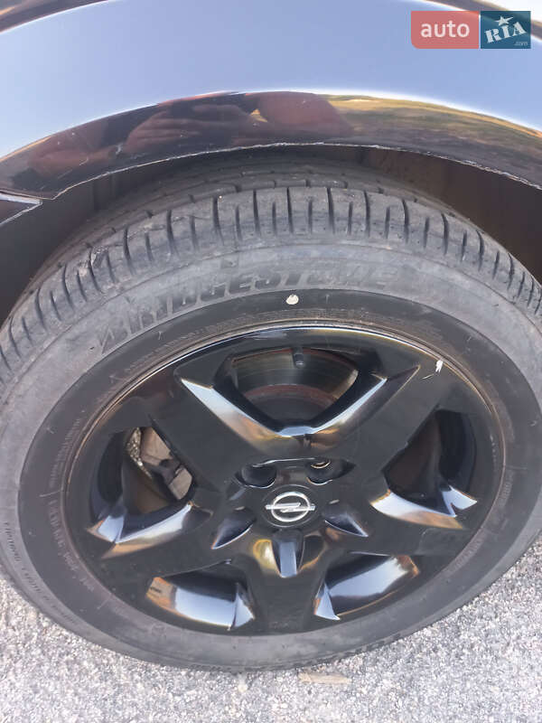 Седан Opel Vectra 2006 в Томаківці