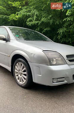 Седан Opel Vectra 2004 в 