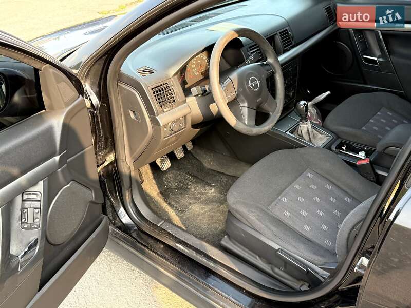 Седан Opel Vectra 2002 в Шепетівці