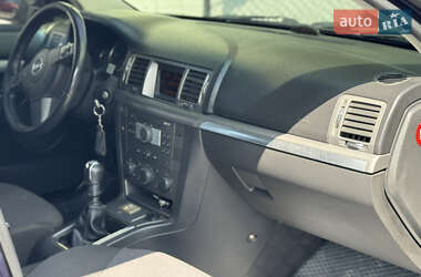 Універсал Opel Vectra 2005 в 