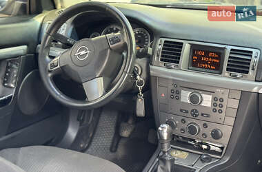 Універсал Opel Vectra 2005 в 