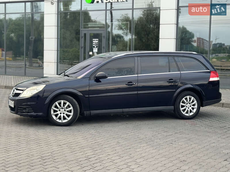 Универсал Opel Vectra 2005 в Хмельницком