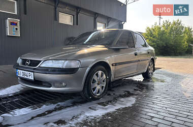 Седан Opel Vectra 1998 в Шишаки