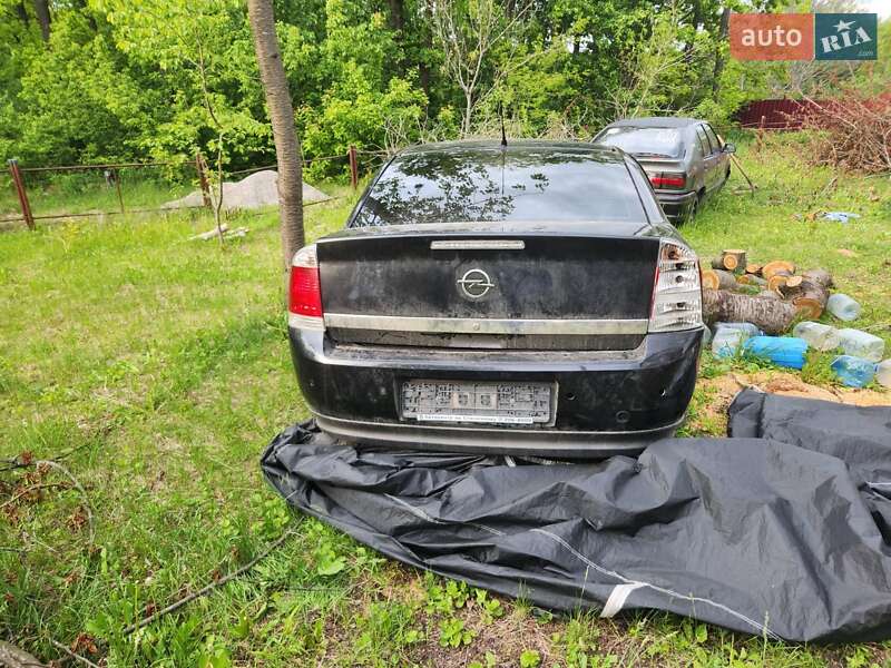 Седан Opel Vectra 2005 в Умані