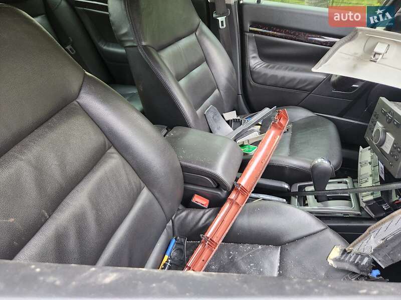 Седан Opel Vectra 2005 в Умані