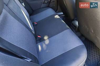 Седан Opel Vectra 2005 в 