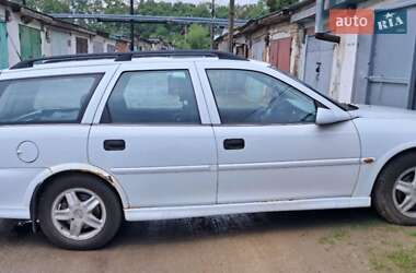 Универсал Opel Vectra 1999 в 
