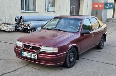 Лифтбек Opel Vectra 1995 в Киеве