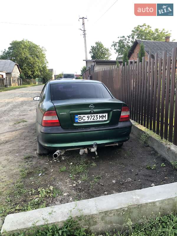 Седан Opel Vectra 1996 в Городке