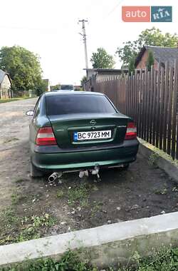 Седан Opel Vectra 1996 в 