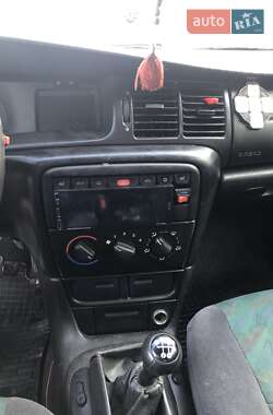 Седан Opel Vectra 1996 в 