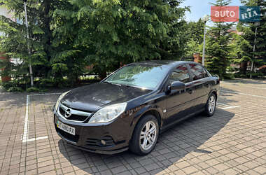 Седан Opel Vectra 2006 в Івано-Франківську