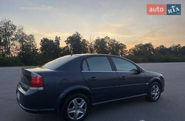 Седан Opel Vectra 2007 в Чернігові