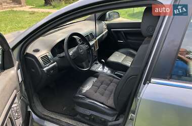 Универсал Opel Vectra 2006 в 