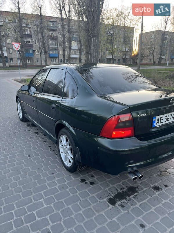 Седан Opel Vectra 1999 в Кременчуге фото 4 Седан Opel Vectra 1999 в Кременчуге
