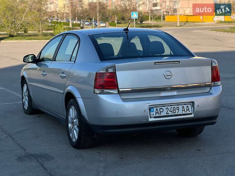 Седан Opel Vectra 2003 в Запорожье