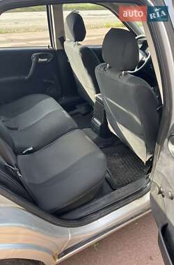Седан Opel Vectra 2000 в 