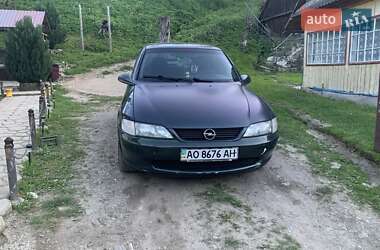 Універсал Opel Vectra 1997 в Мукачевому