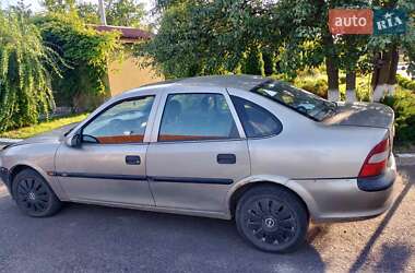 Седан Opel Vectra 1997 в Рокитному