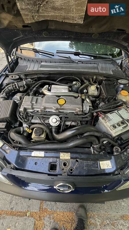 Opel Vectra 1998