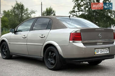 Седан Opel Vectra 2004 в 