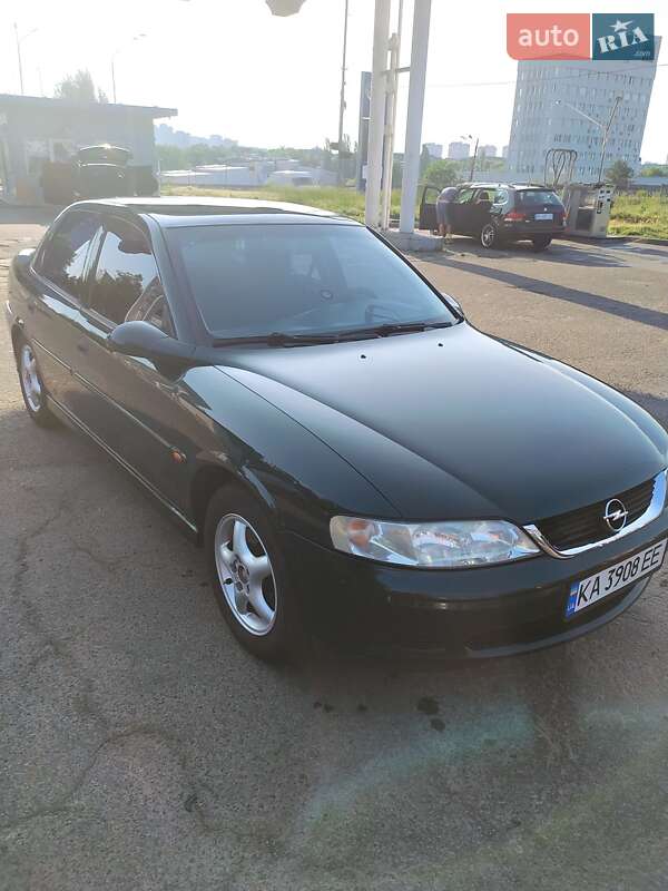 Opel Vectra 2000