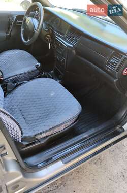 Седан Opel Vectra 1996 в 