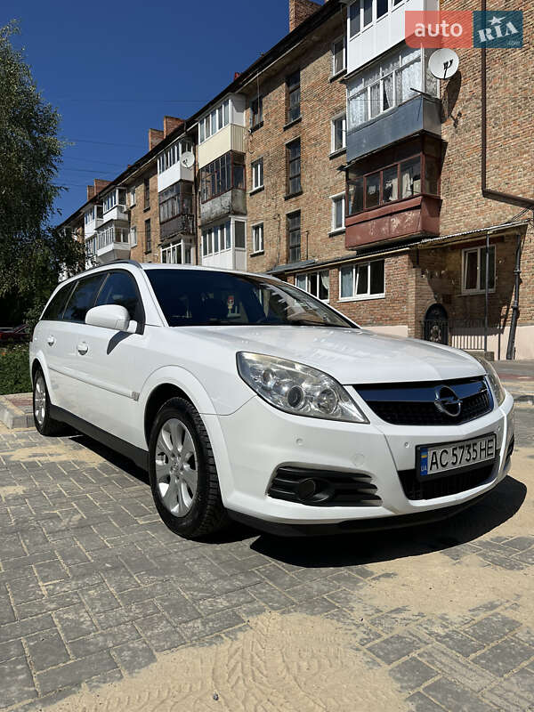 Универсал Opel Vectra 2008 в Луцке