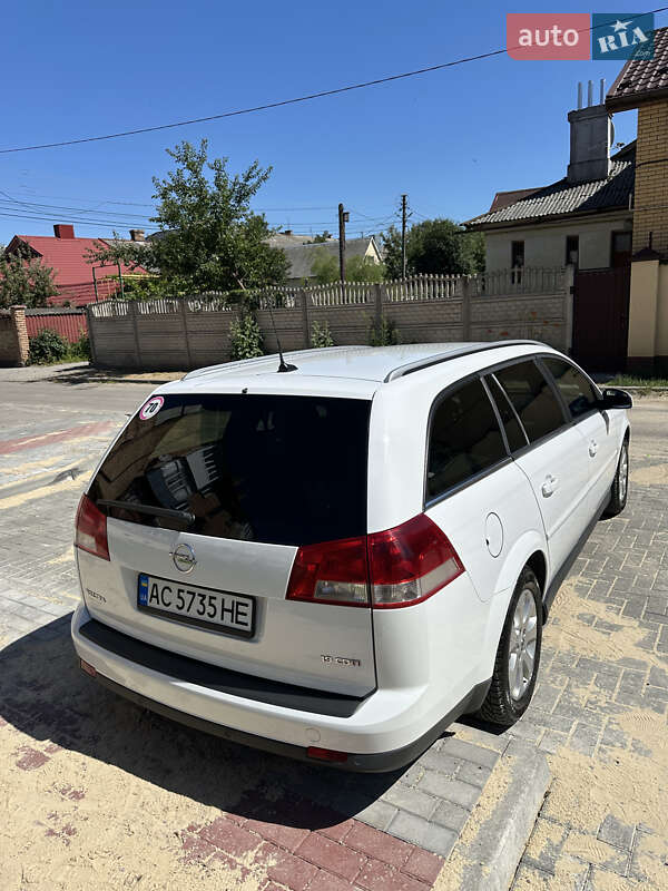 Универсал Opel Vectra 2008 в Луцке