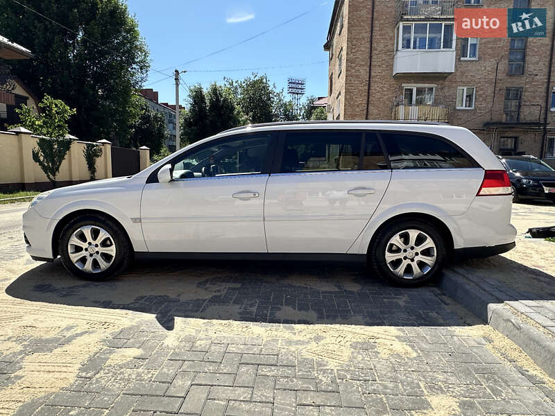 Универсал Opel Vectra 2008 в Луцке