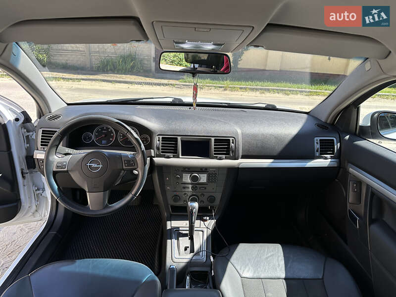Универсал Opel Vectra 2008 в Луцке