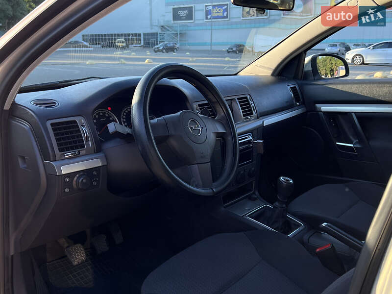 Седан Opel Vectra 2006 в Одессе
