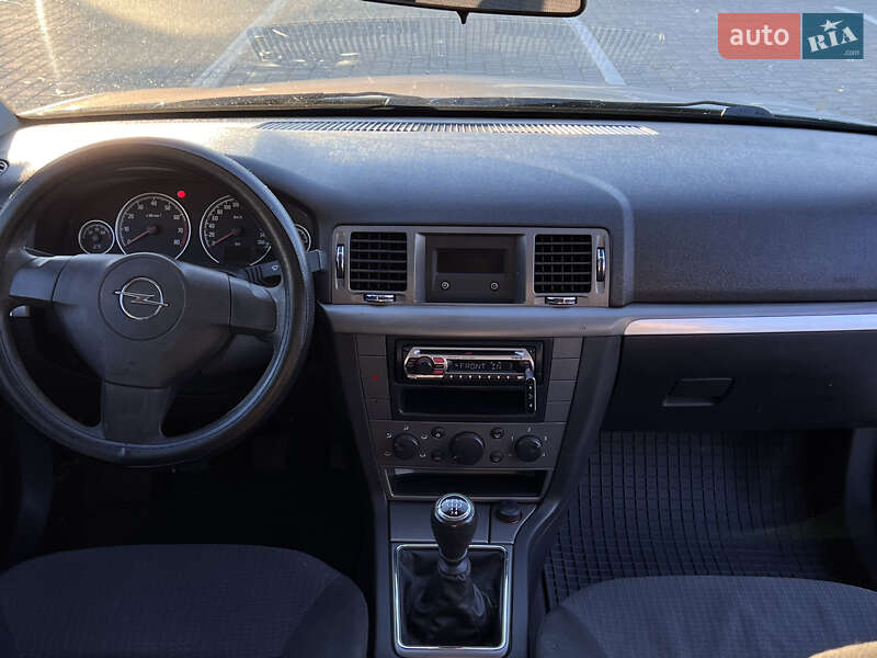 Седан Opel Vectra 2006 в Одессе