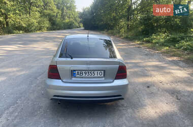 Лифтбек Opel Vectra 2001 в 