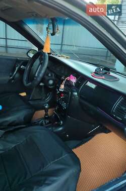 Седан Opel Vectra 1996 в 