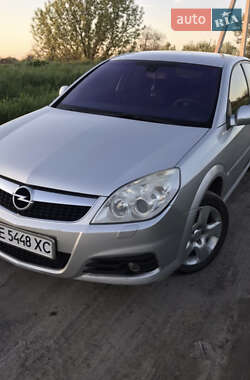 Седан Opel Vectra 2005 в Павлограді