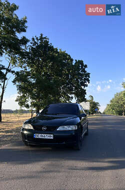 Универсал Opel Vectra 1999 в 