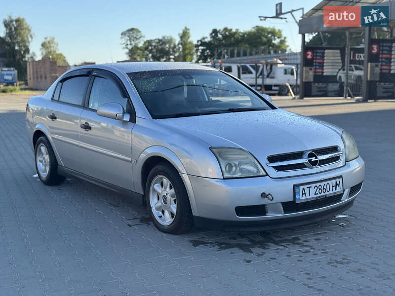 Седан Opel Vectra 2002 в Коломиї