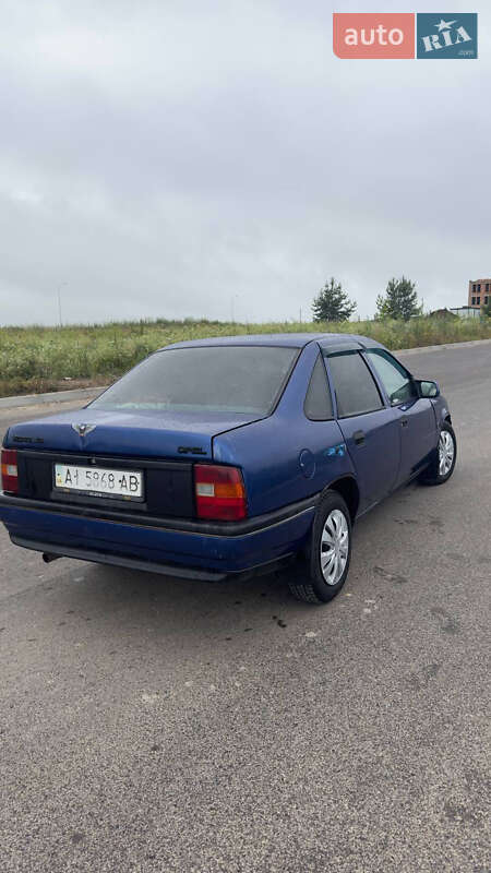 Седан Opel Vectra 1992 в Ровно
