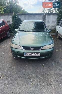 Седан Opel Vectra 2000 в Луцке