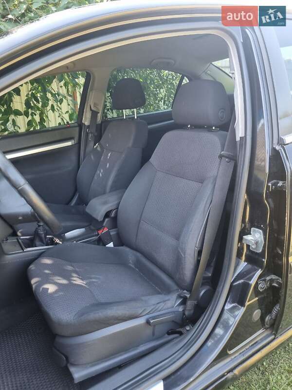 Седан Opel Vectra 2007 в Броварах